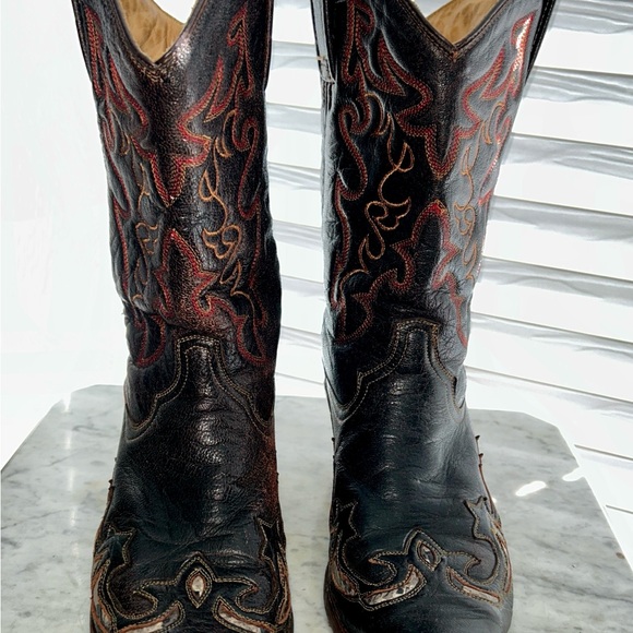 Corral Brand Leather Cowboy Boots with Red and Brown Embroidery. - Picture 1 of 8